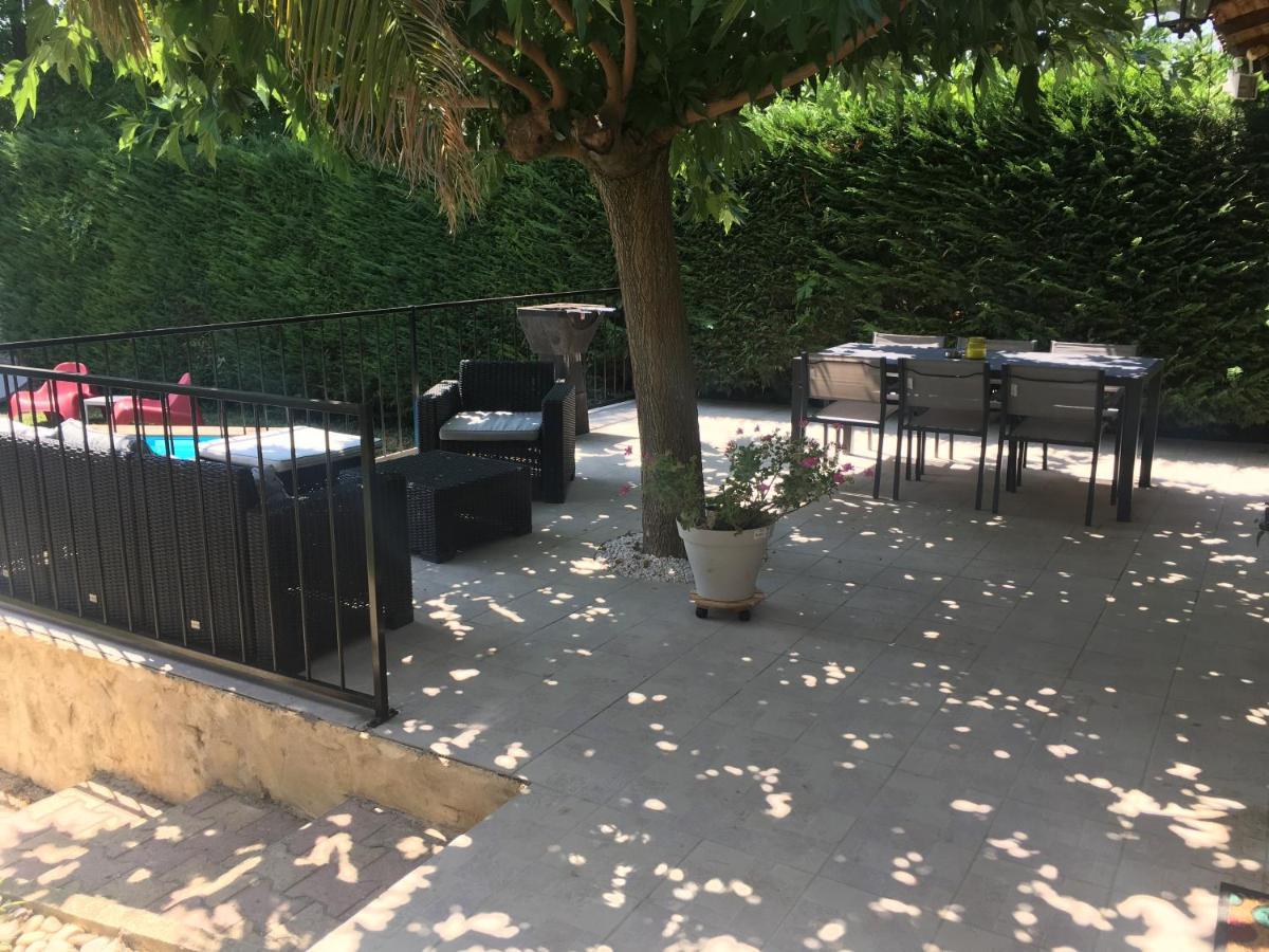 Villa Les Rosiers Lapalud Exterior foto